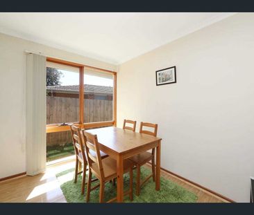 Comfortable Living in a Prime Rowville Location - Photo 1