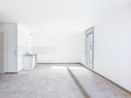 Appartement Marseille 2 pièce(s) de 54m2 - Photo 2