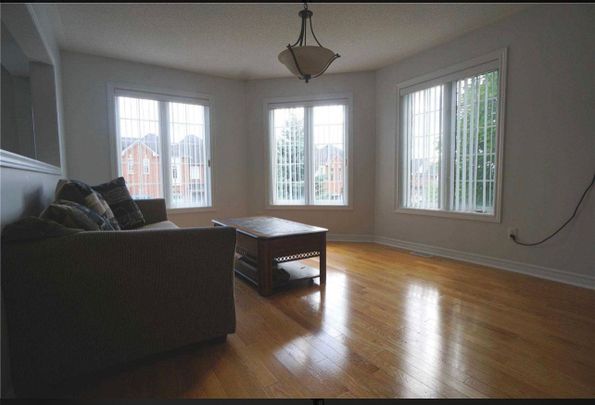 For Lease - 23 Pefferlaw Circle Unit# Upper, Brampton, Ontario - Photo 1