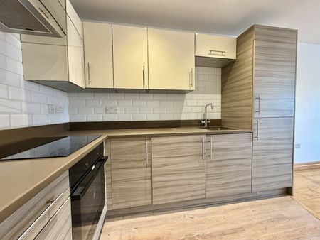 Charminster Road, Bournemouth, - Photo 4