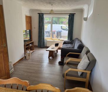 1 bedroom in a house share to rent - Photo 1