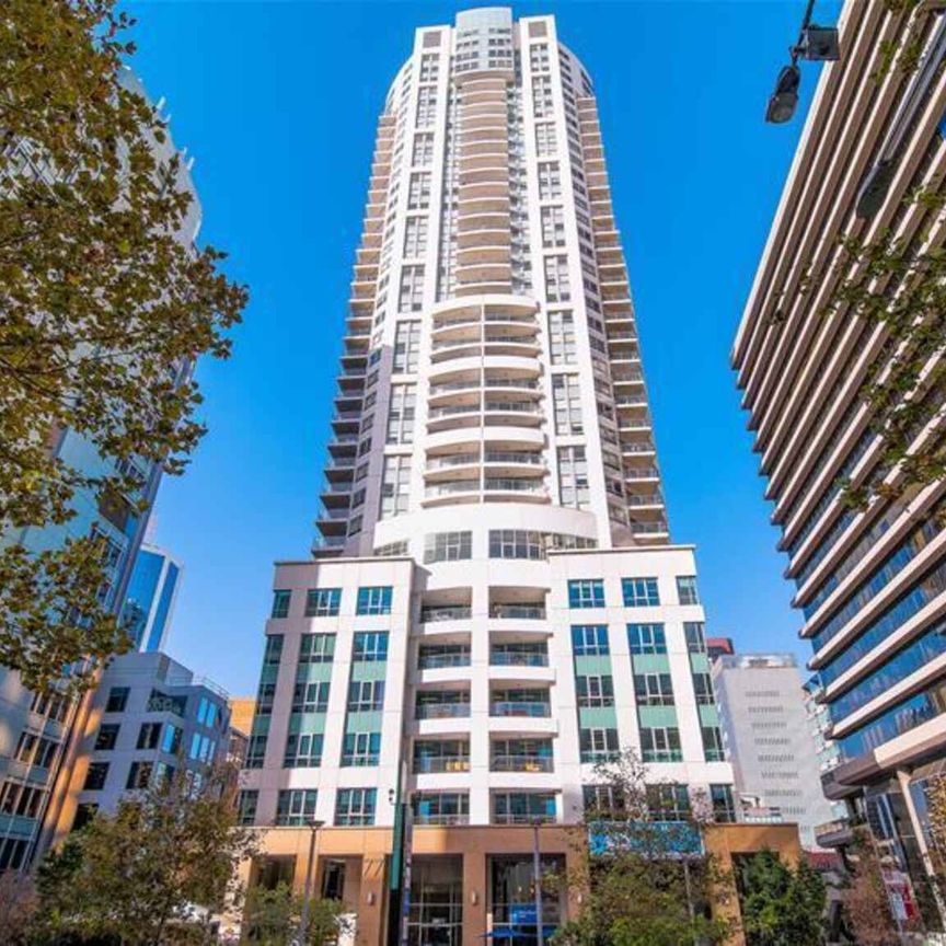 FULLY FURNISHED OPEN PLAN STUDIO IN NORTH SYDNEY - Photo 1