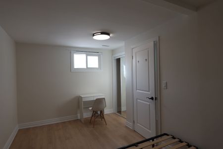 For Lease - 17 Darnborough Way Unit# BSMT, Toronto, Ontario - Photo 3