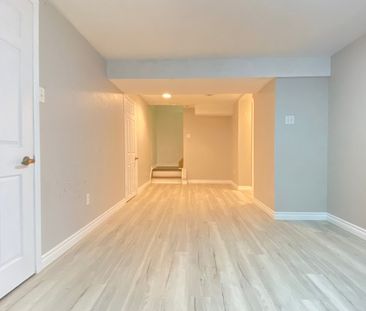 For Lease - 22 Amblecote Pl N/A Unit# Bsmt, Hamilton, Ontario - Photo 5