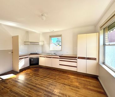 Charming Family Home in Prime Location - Photo 5