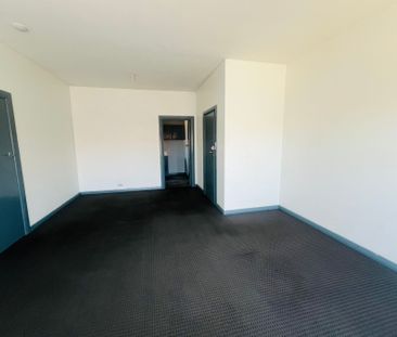Affordable Unit between the City & Bay! - Photo 6