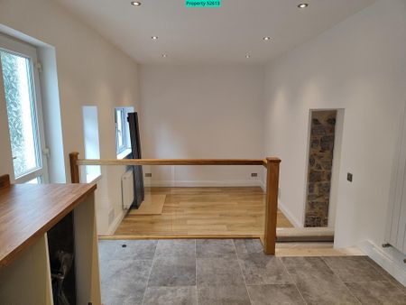 3 bedroom semi-detached house to rent - Photo 5