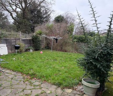 2 bedroom ground floor maisonette to rent - Photo 6