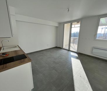 Location Appartement 1 pièce 29m² - Photo 1