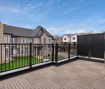 For Lease - 12 Marvin Avenue, Oakville, Ontario - Photo 5