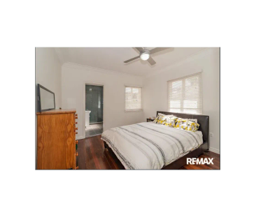 Easy Living in a Beautifully Presented Queenslander - Photo 4
