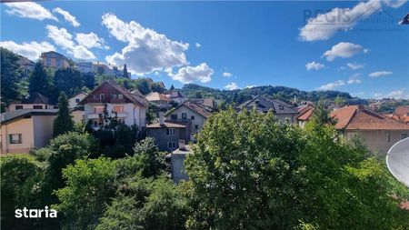 Apartament de trei camere zona Centrul Istoric Brasovechi - Photo 3