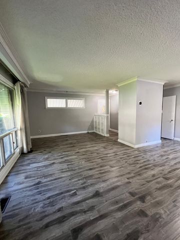 For Lease - 21 Mackinac Crescent Unit# Main, Toronto, Ontario - Photo 3