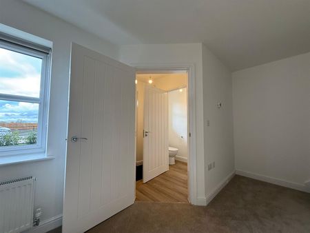 3 Bedroom House To Rent - Photo 3