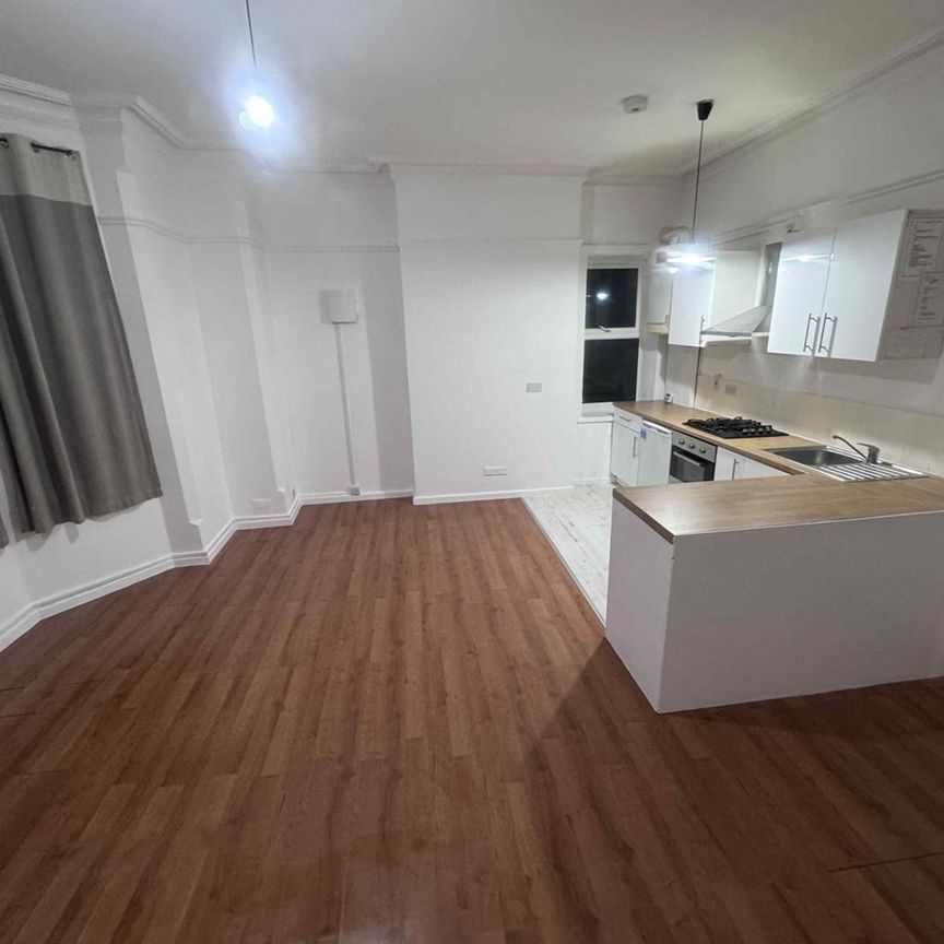 1 Bed Flat, Tavistock Court, LU1 - Photo 1