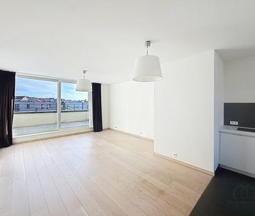 Penthouse - à louer - 1040 Etterbeek - 2 200 € - Photo 4