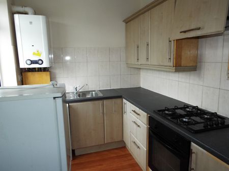 Mansfield Road, Sutton-in-Ashfield, NG17 - Photo 4