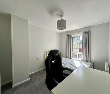 4 bedroom house to rent - Photo 3