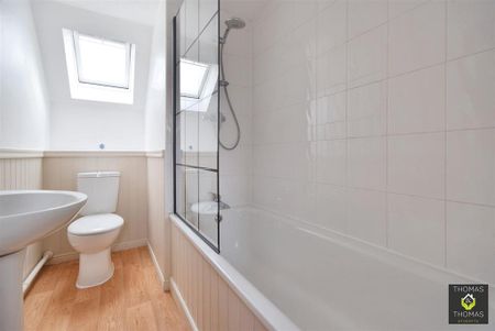 2 bedroom terraced house to rent - Photo 5