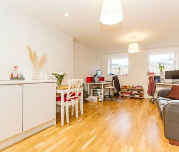 The Herbert Ashman Building, - Photo 1