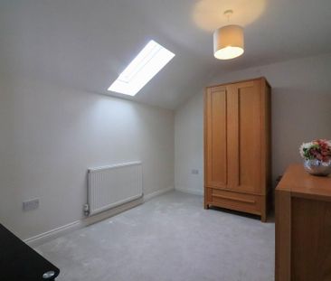 2 bedroom apartment to rent - Photo 6