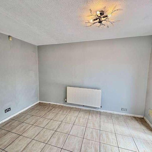 Bells Lane, Stourbridge, DY8 - Photo 1