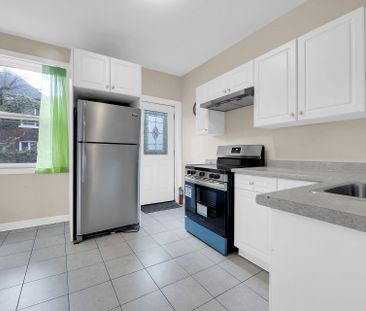 For Lease - 31 Gibson Avenue, Hamilton, Ontario - Photo 6
