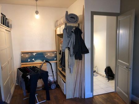 Location Appartement 3 pièces 54m² LYON 3ème - Photo 5