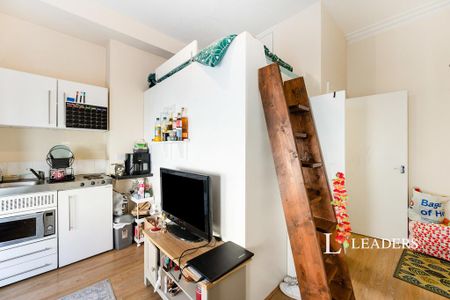 Studio to rent - Photo 3