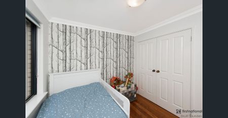 THE COMPLETE PACKAGE – SPACE, COMFORT, CONVENIENCE & LIFESTYLE - Photo 4
