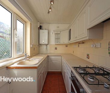 2 bedroom terraced house to rent - Photo 6