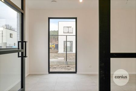 RUSTIG GELEGEN WONING MET 3 SLKS + TUIN - Foto 2