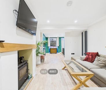 3 bedroom terraced house to rent - Photo 2