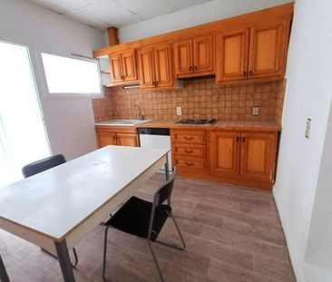 Location Appartement 1 pièce 32m² MONT DE MARSAN 40000 - Photo 1