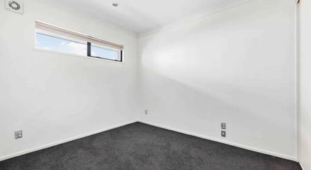 City Living Perfected: One Bedroom Gem with To... - Photo 2