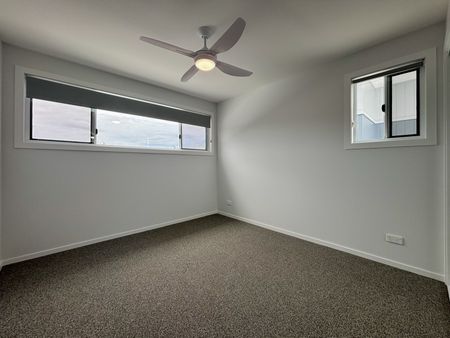 Coffs Harbour, 1/17 Vincent Street - Photo 2