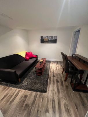 For Lease - 24 Grandview Drive, St. Catharines, Ontario - Photo 1