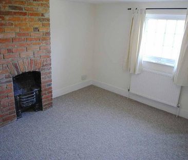 2 bedroom cottage to rent - Photo 2