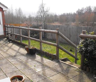 4 bedroom detached house to rent - Photo 6