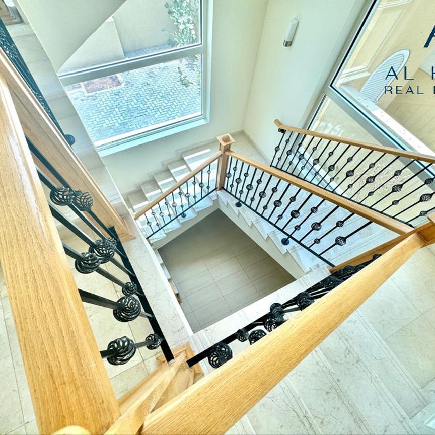 Move-In Ready | Single-Row Villa | Quiet Area - Photo 1