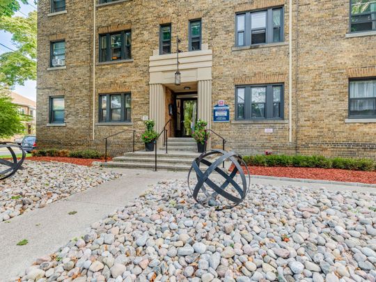 For Lease - 8 Mallory Gardens Unit# 45, Toronto, Ontario - Photo 1