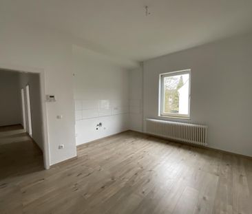 Schöne 1-Zimmer-Wohnung mit großer Wohnküche und Wanne in Wilhelmsh... - Photo 1