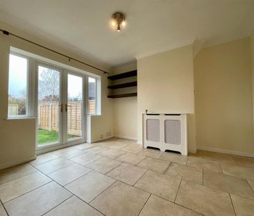 3 bedroom detached house to rent - Photo 5