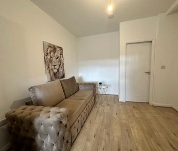 1 bed house share to rent in Brunshaw Road, Burnley, BB10 - Photo 1