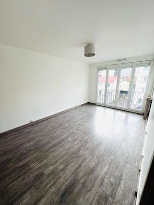 Location Appartement 2 pièces 45m² - Photo 1