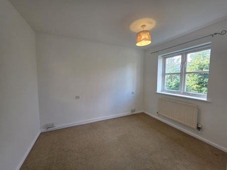 3 Bed Semi - Photo 5