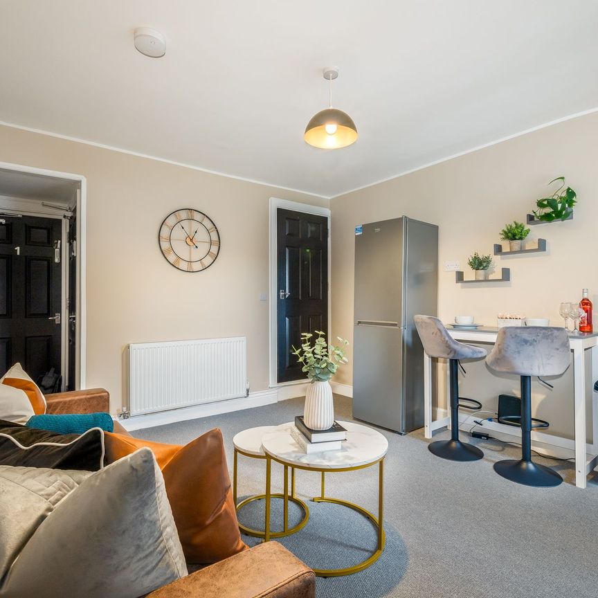 William Street, Nuneaton, CV11 4PB - Photo 1