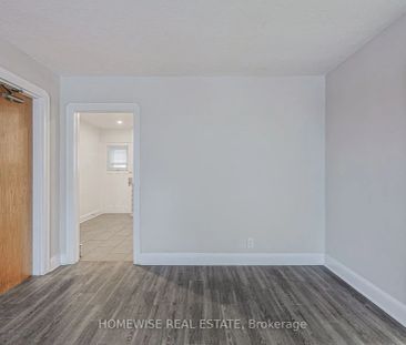 366 Mary Street N #4 - Photo 1