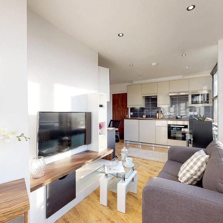 Studio to rent - Photo 1