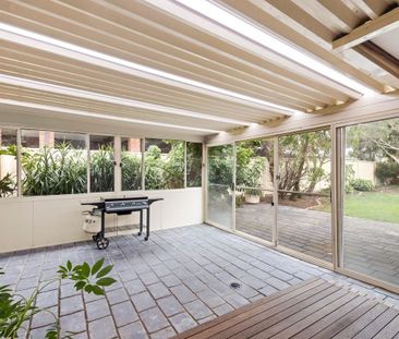 Perfect Family Home! Huge Yard for the Kids! - Photo 4